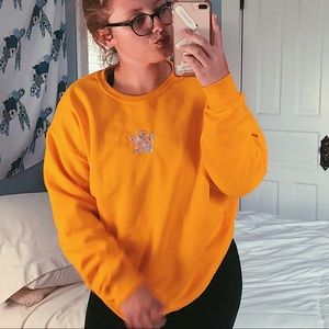 Embroidered Crewneck